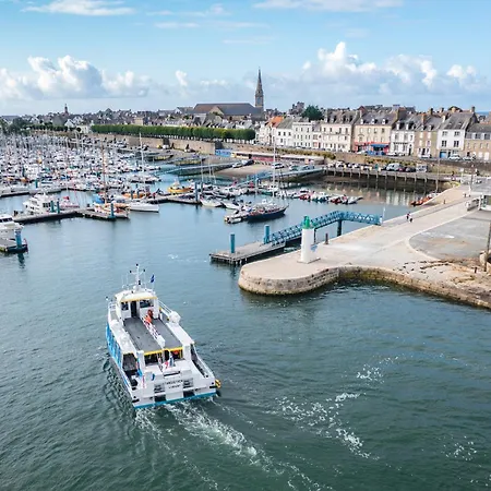 Hotel De La Citadelle Lorient 3*